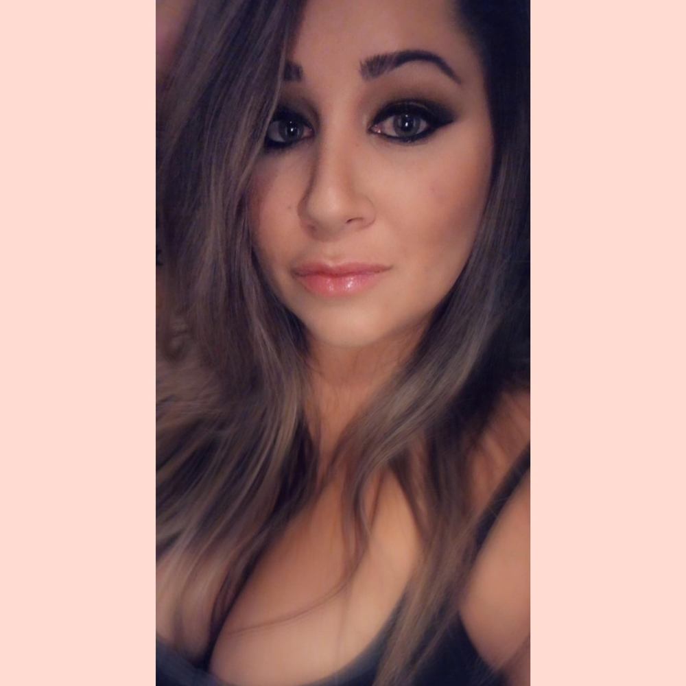 Meet your Posher, Adrianna